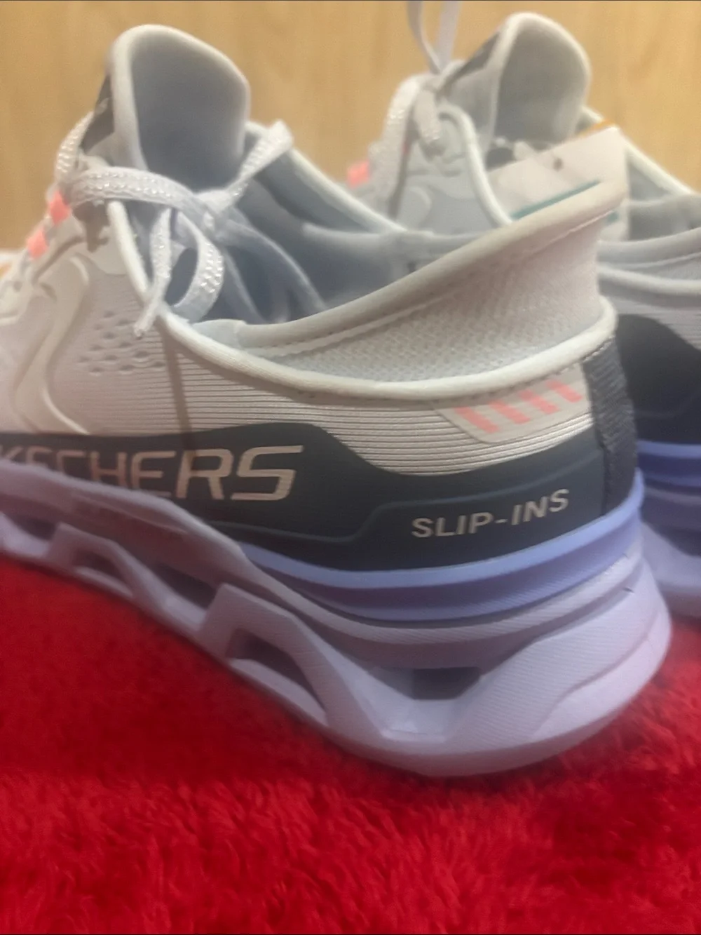 Skechers women glide step slip inns